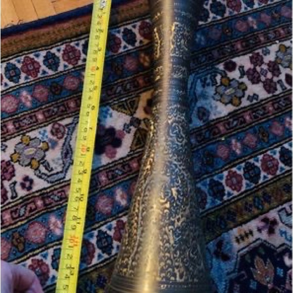 Two handmade Persian brass vase golden /Black 10*40 cm - Picture 10 of 12